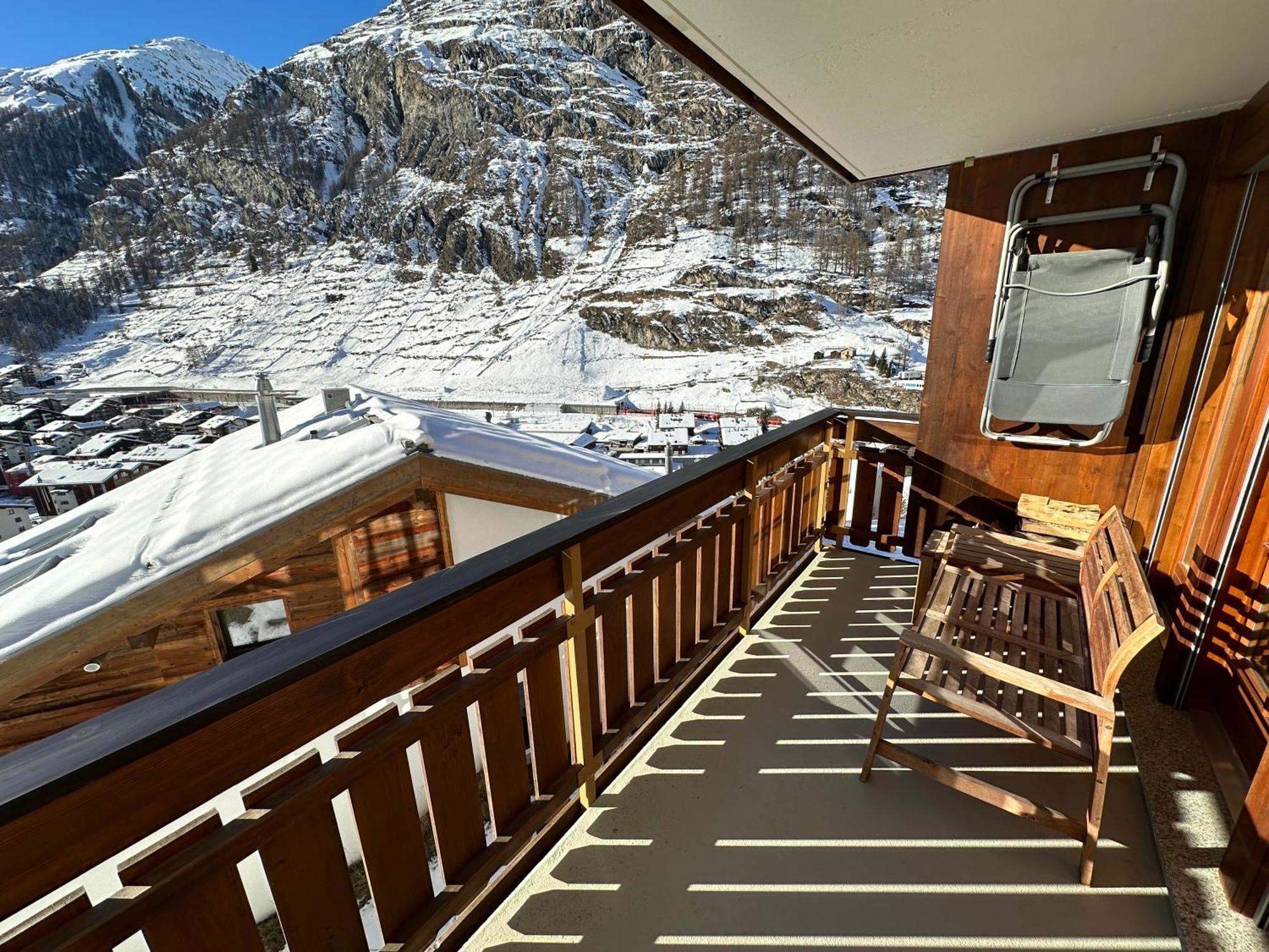 Modern Self-Catering Apartment With Matterhorn Views Zermatt Exterior foto